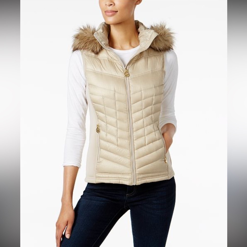 Michael Kors Women's Cream Puffer Vest with Faux Fur Trim NWT 180.00